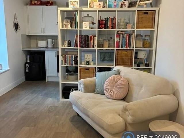Apartment for rent in Wood Top, Irwell Vale