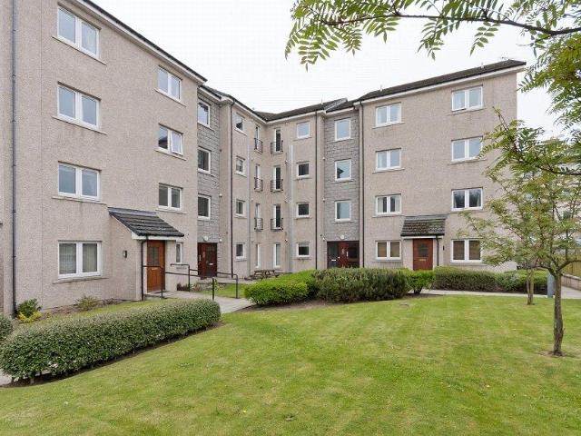 Flat for rent in Ballindoch, Scotland