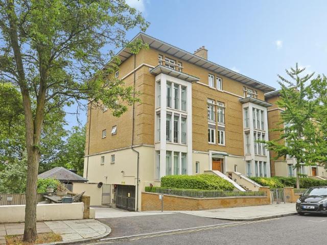 Flat for rent in St. John's Wood, Isle Of Man