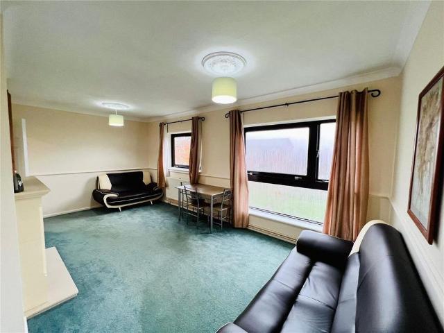 Apartment for rent in Earlham Rise, East Bank