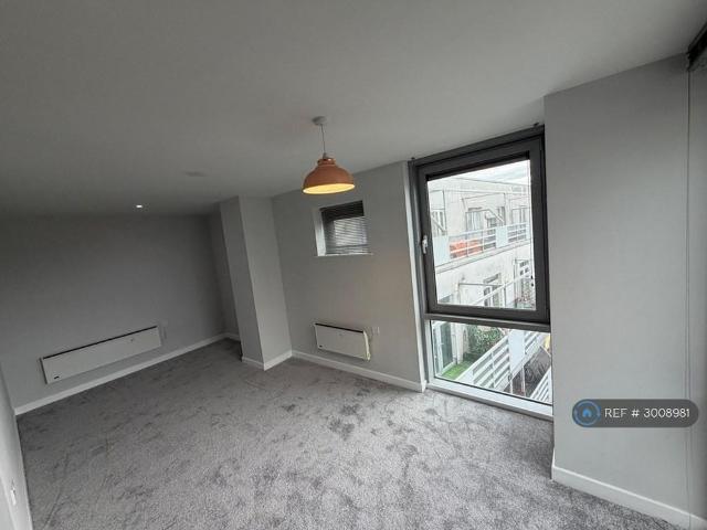 Apartment for rent in Little Sheffield, South Yorkshire