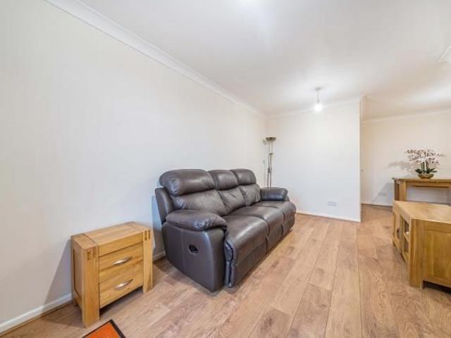 Apartment for rent in Dromore, Oxfordshire