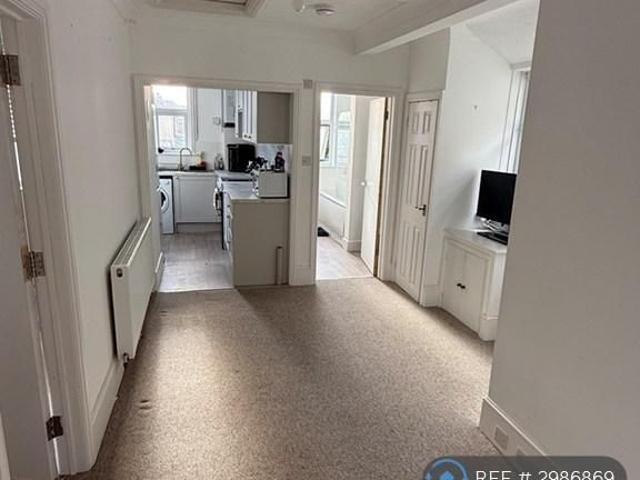 Apartment for rent in Charminster, Bournemouth