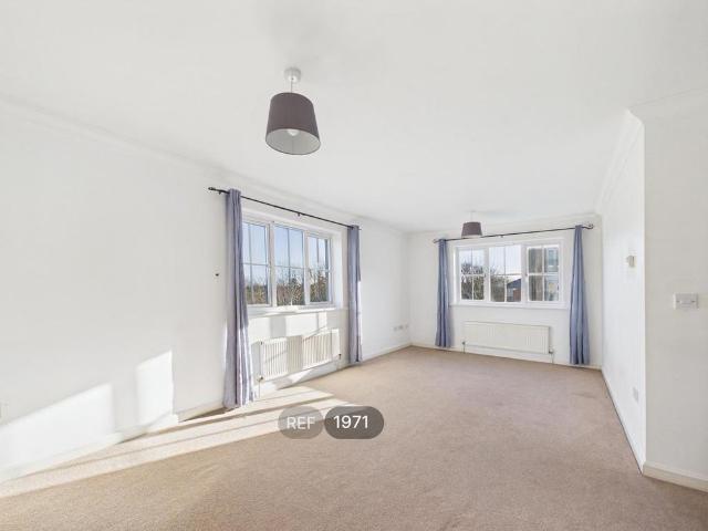 Apartment for rent in Hythe, Fordham Heath