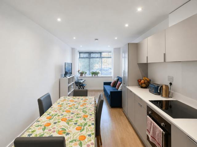 Apartment for rent in London Borough of Ealing, Hanwell