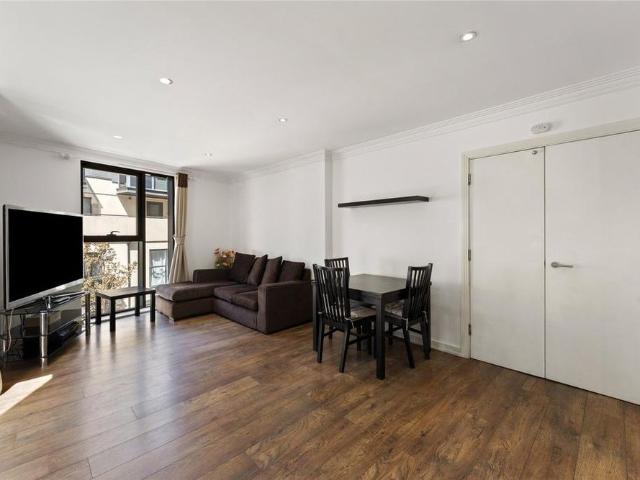 Apartment for rent in Surbiton, Greater London
