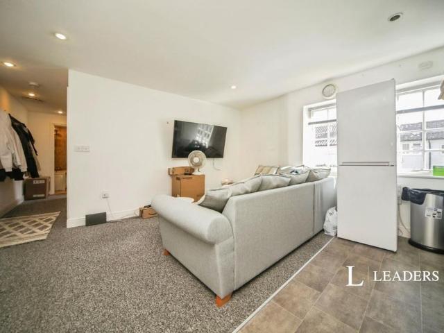 Apartment for rent in Mill Hills, East Suffolk