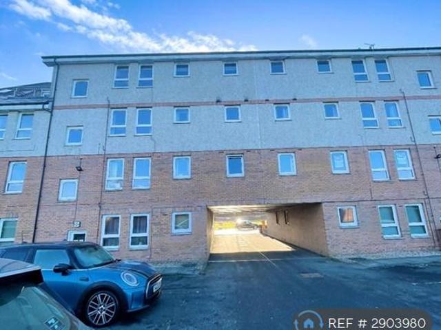 Flat for rent in Glenburn, Scotland