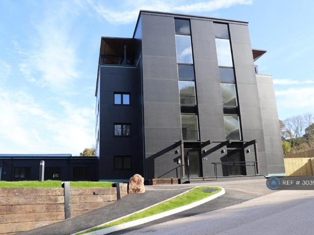 Flat for rent in Broadlands, Teignbridge