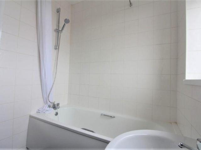 Apartment for rent in Cat Hill, Isle Of Man