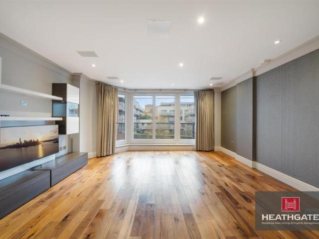 Flat for rent in Golders Green, Greater London