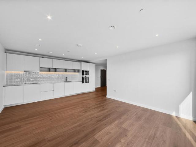 Flat for rent in London Borough of Lewisham, New Cross