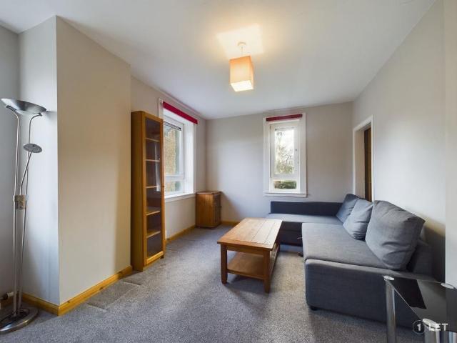 Apartment for rent in Stenhouse, Scotland