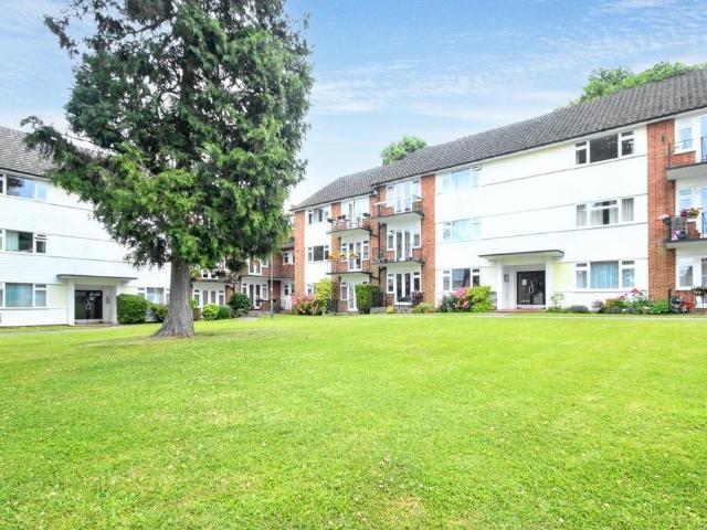 Flat for rent in Abbotswood, Westborough