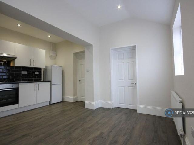 Apartment for rent in Broxbourne, Hertfordshire