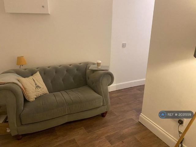 Apartment for rent in Govanhill, Scotland