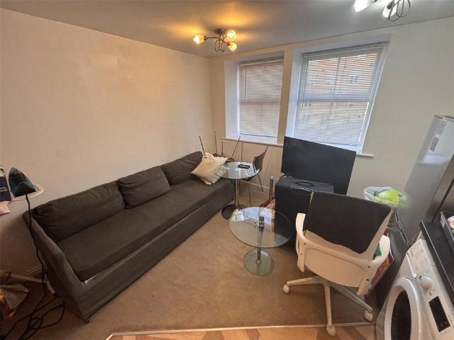 Apartment for rent in Armley, West Yorkshire