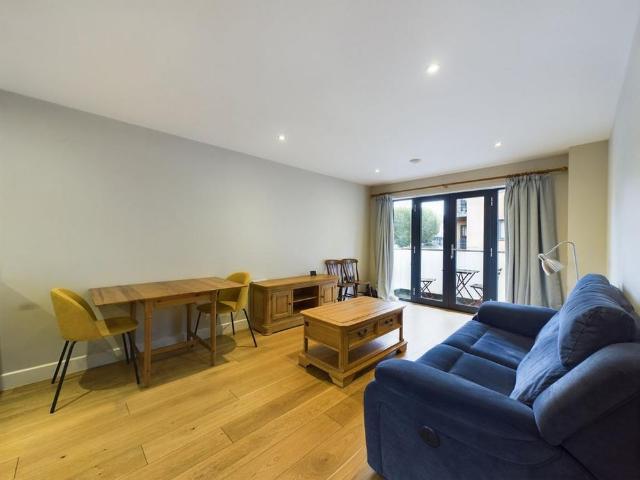 Apartment for rent in Reading