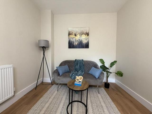 Apartment for rent in London Borough of Newham, Greater London