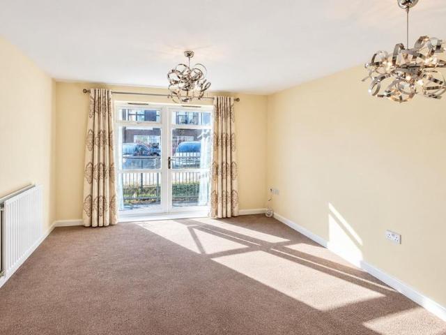 Apartment for rent in Charlton Hayes, Patchway