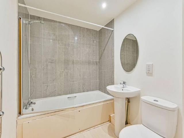 Apartment for rent in London Borough of Lewisham, New Cross