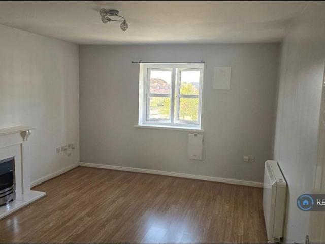 Apartment for rent in Thamesmead, Greater London