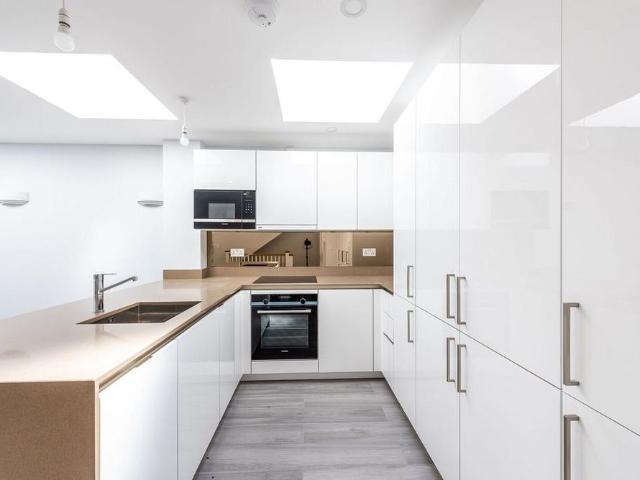 Apartment for rent in Putney, Greater London