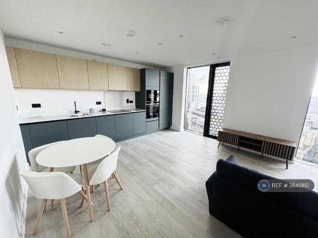 Flat for rent in East Greenwich, Isle Of Man