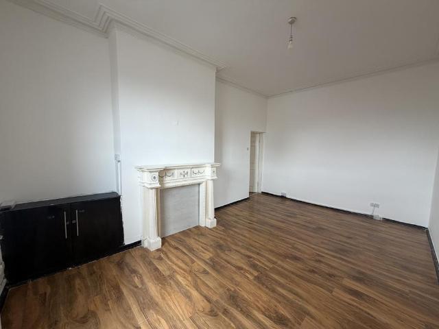 Flat for rent in Litherland, Sefton