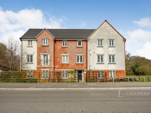 Flat for rent in Forge Wood, Glynde