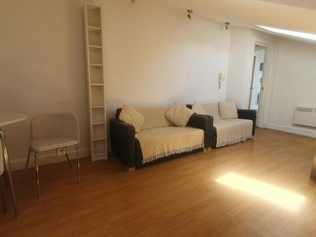 Apartment for rent in Nimble Nook, Pendock