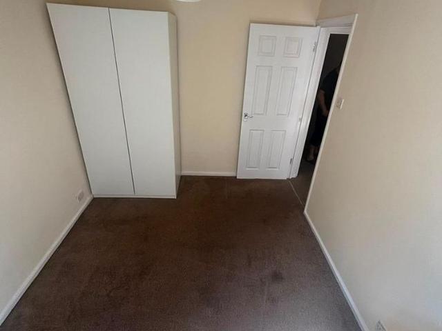 Apartment for rent in New Town, Monks Orchard