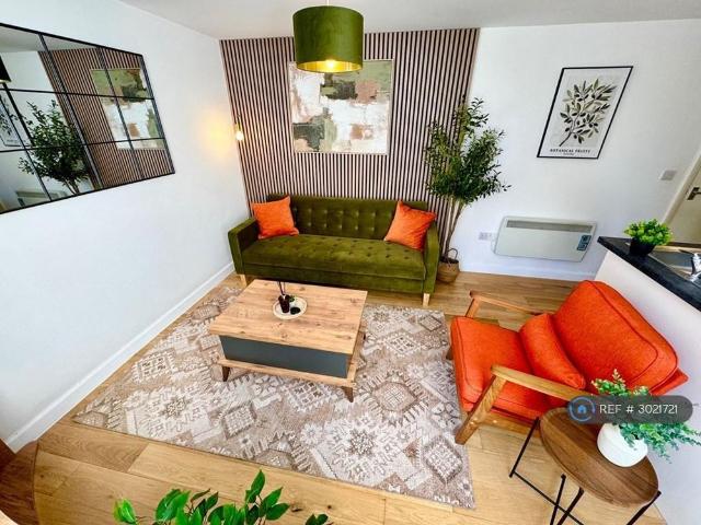 Apartment for rent in Lansdowne, Springbourne