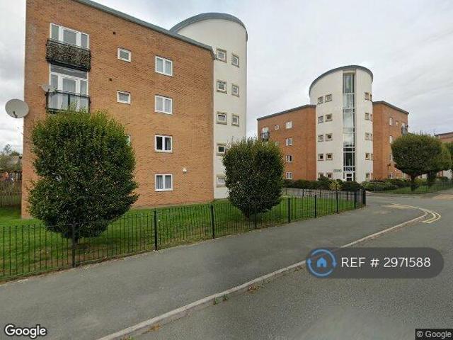 Flat for rent in Hunts Cross, Calderstones