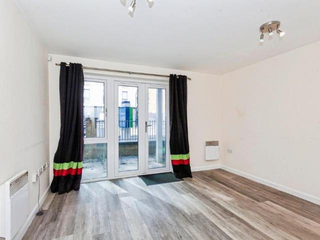 Apartment for rent in Slough