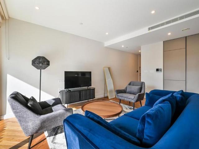 Apartment for rent in Fulham, Greater London