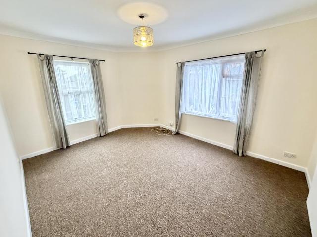Flat for rent in Middlecroft, Hampshire