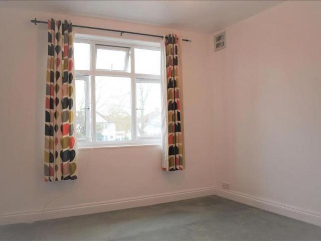 Apartment for rent in London Borough of Hounslow, Hanworth