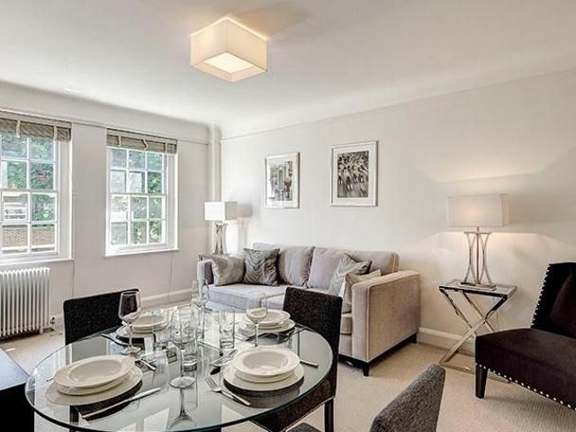 Apartment for rent in South Wimbledon, Greater London