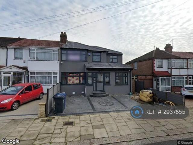 Flat for rent in London Borough of Ealing, Perivale