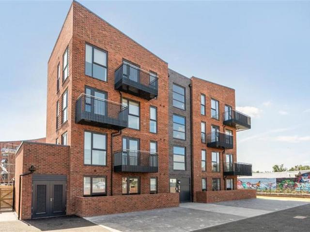 Flat for rent in Black Friars, Old Wharf
