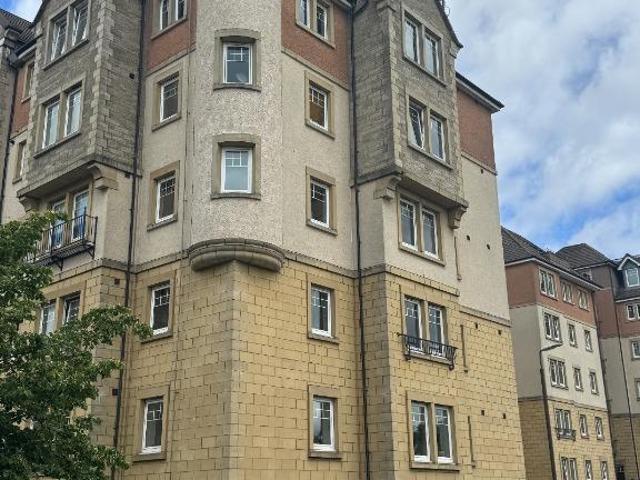 Flat for rent in Knightsridge, Scotland