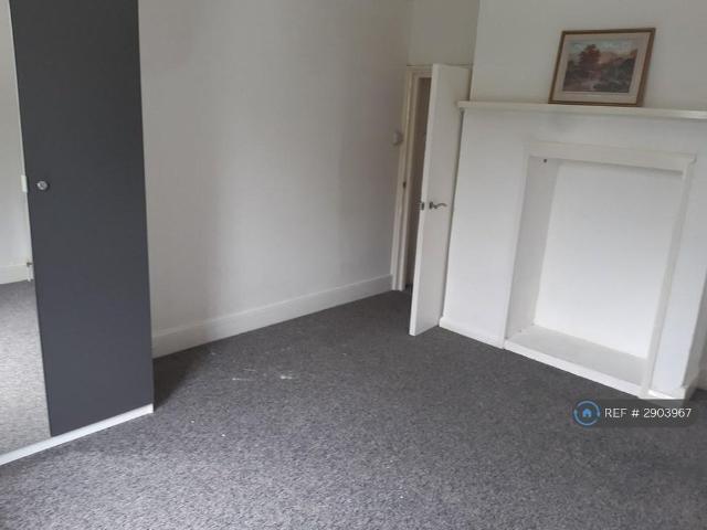 Apartment for rent in Central, Heathlands