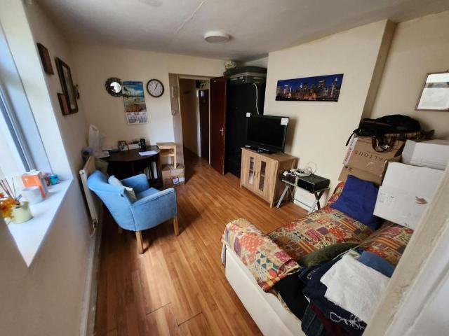 Apartment for rent in Falcon Lodge, Wales