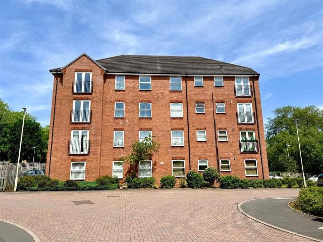 Flat for rent in Halesowen, West Midlands