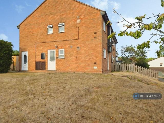 Flat for rent in Budlake, Devon