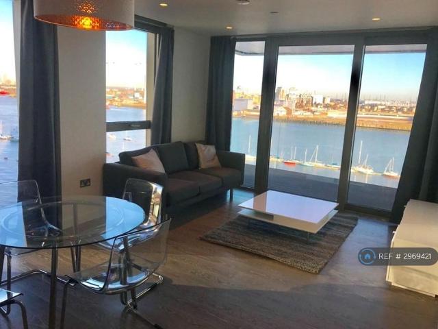 Apartment for rent in Greenwich Peninsula, Greater London