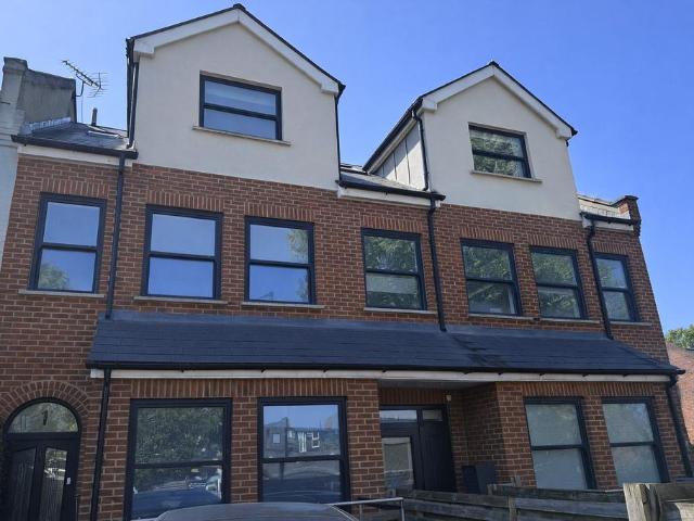Flat for rent in East Dulwich, Isle Of Man