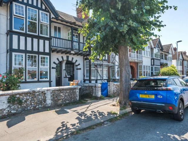 Flat for rent in Worthing, West Sussex