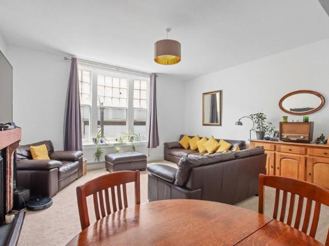 Apartment for rent in Midway, Kent